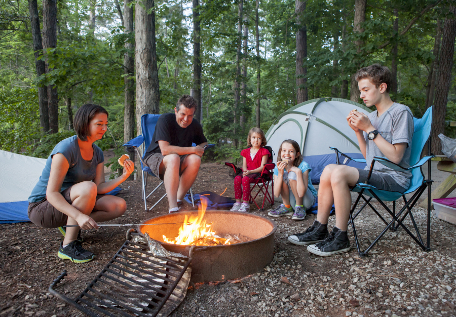 famille au camping verdon