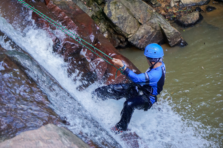 canyoning dans les Cevennes